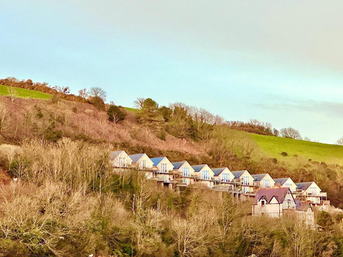 The Mermaids Watch Pendine Dog Friendly With Cymru Holidays المظهر الخارجي الصورة