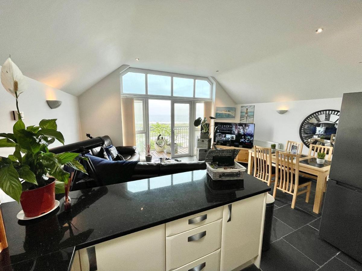 The Mermaids Watch Pendine Dog Friendly With Cymru Holidays المظهر الخارجي الصورة